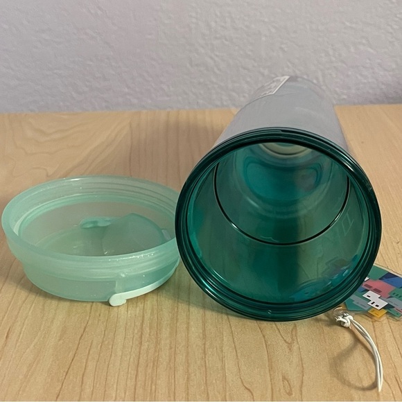 NEW STARBUCKS KOREA Busan Town Traveler Tumbler 16 oz Blue Gamcheon - Picture 12 of 16